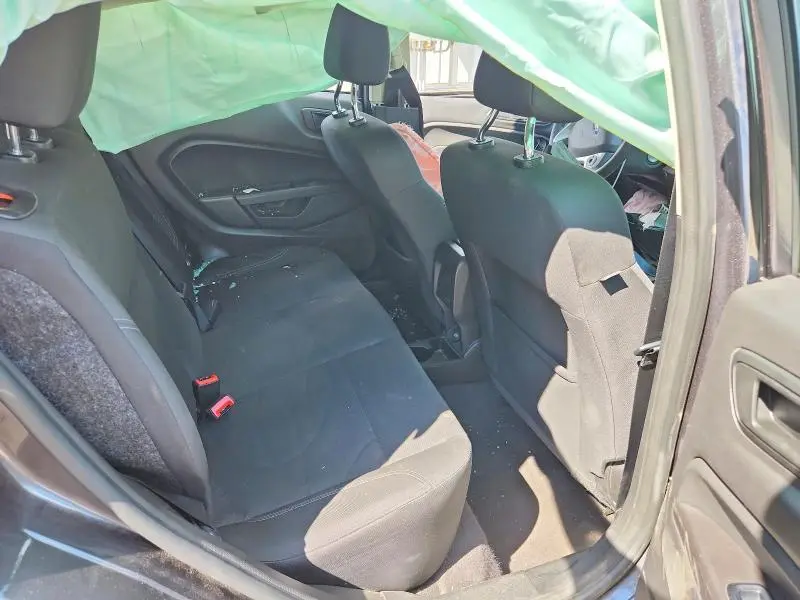 2017 FORD FIESTA SE  