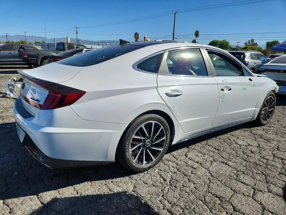 2021 HYUNDAI SONATA LIMITED  
