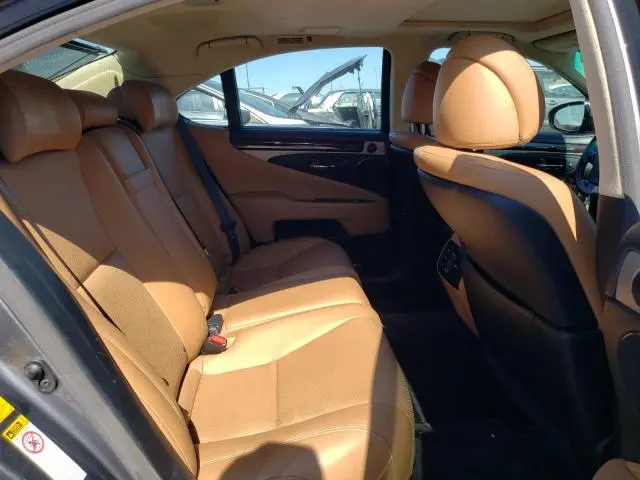 2014 LEXUS LS 460  