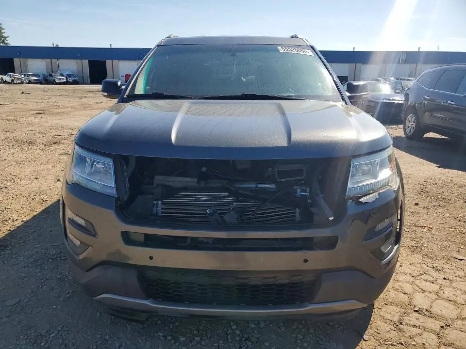 2017 FORD EXPLORER XLT  