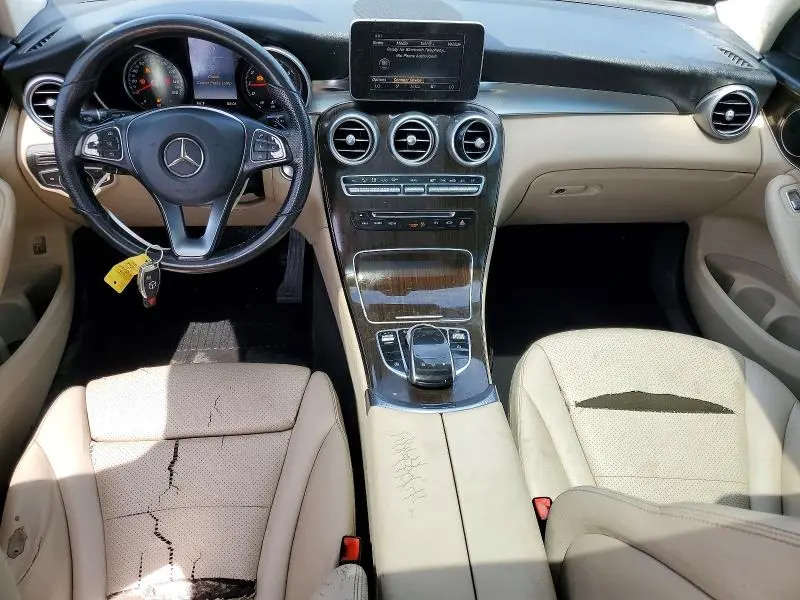2016 MERCEDES-BENZ GLC 300  