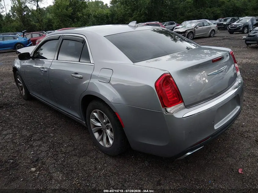 2015 CHRYSLER 300 LIMITED