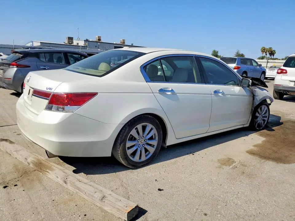 2011 HONDA ACCORD EXL  
