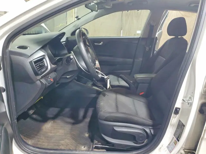 2022 KIA RIO S  