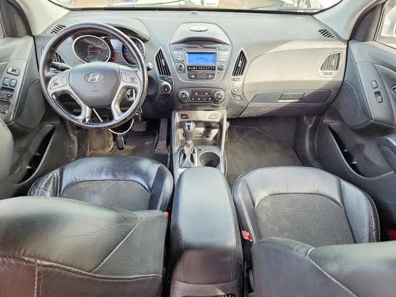 2014 HYUNDAI TUCSON SE  