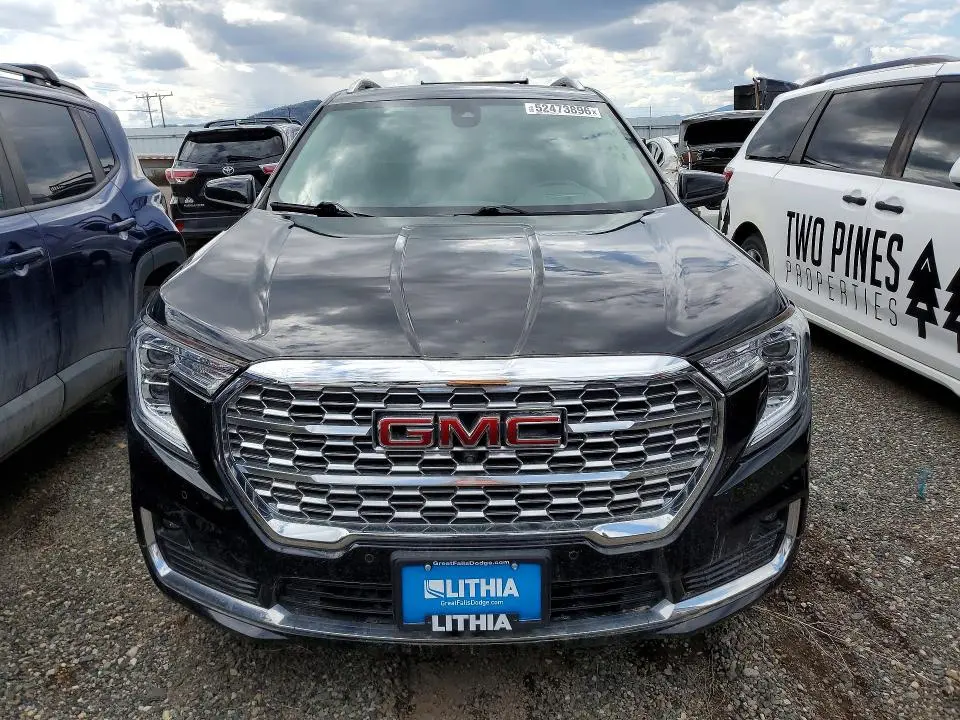 2023 GMC TERRAIN DENALI  