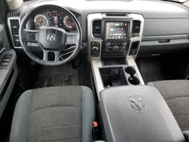 2015 RAM 1500 SLT