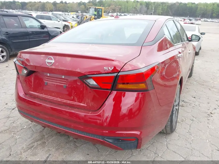 2024 NISSAN ALTIMA SV FWD