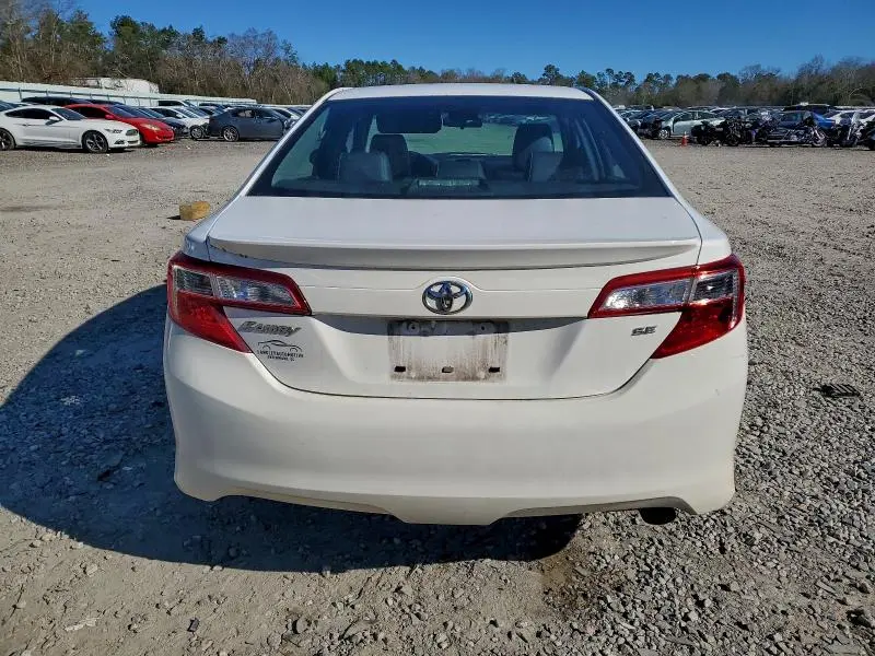 2013 TOYOTA CAMRY L  