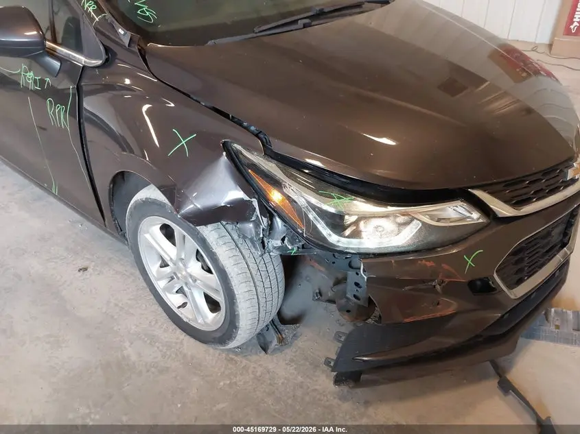2017 CHEVROLET CRUZE LT AUTO