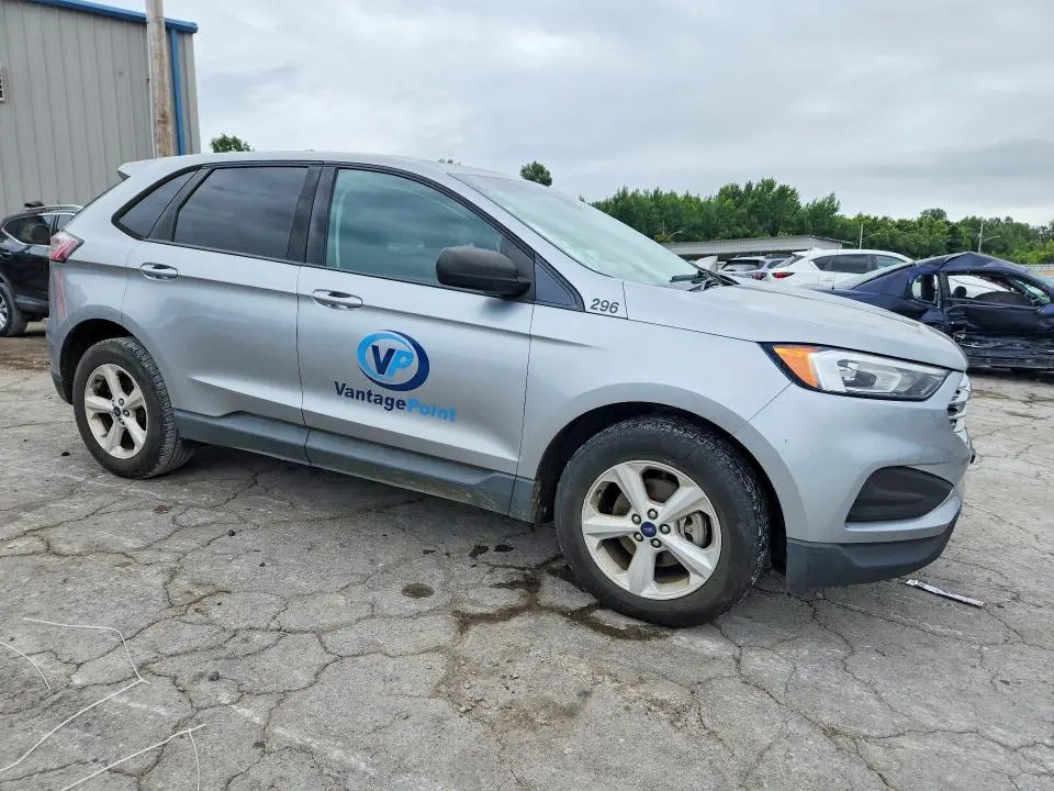 2020 FORD EDGE SE  