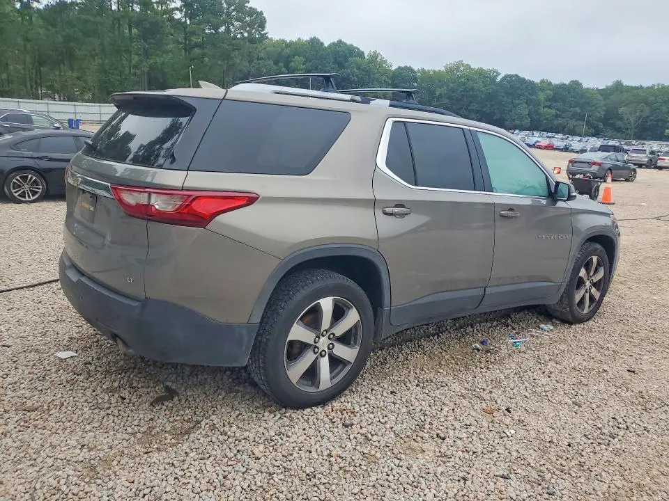 2018 CHEVROLET TRAVERSE LT  