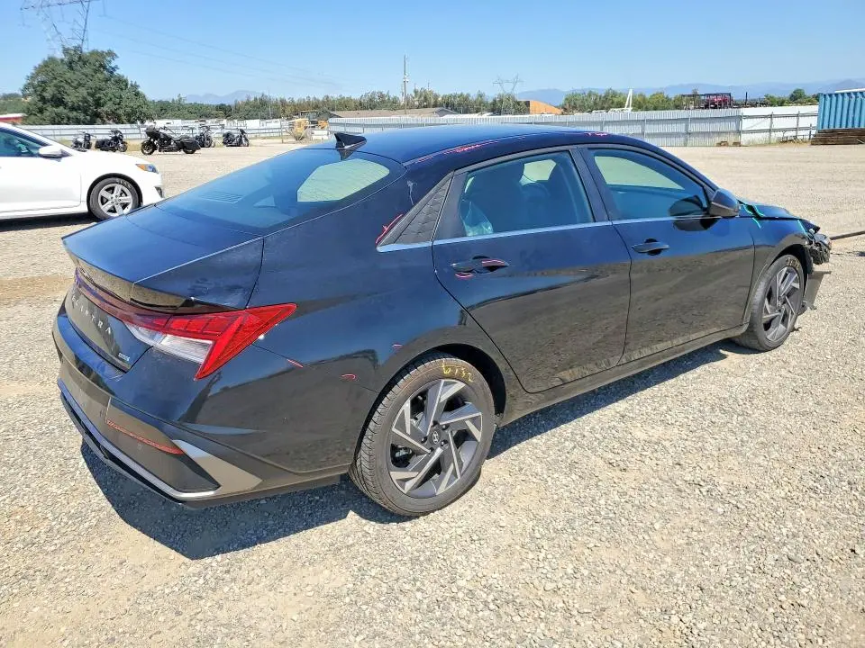 2024 HYUNDAI ELANTRA LIMITED  