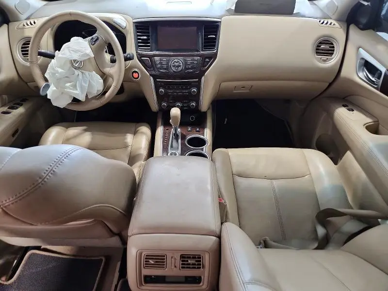 2015 NISSAN PATHFINDER SL  