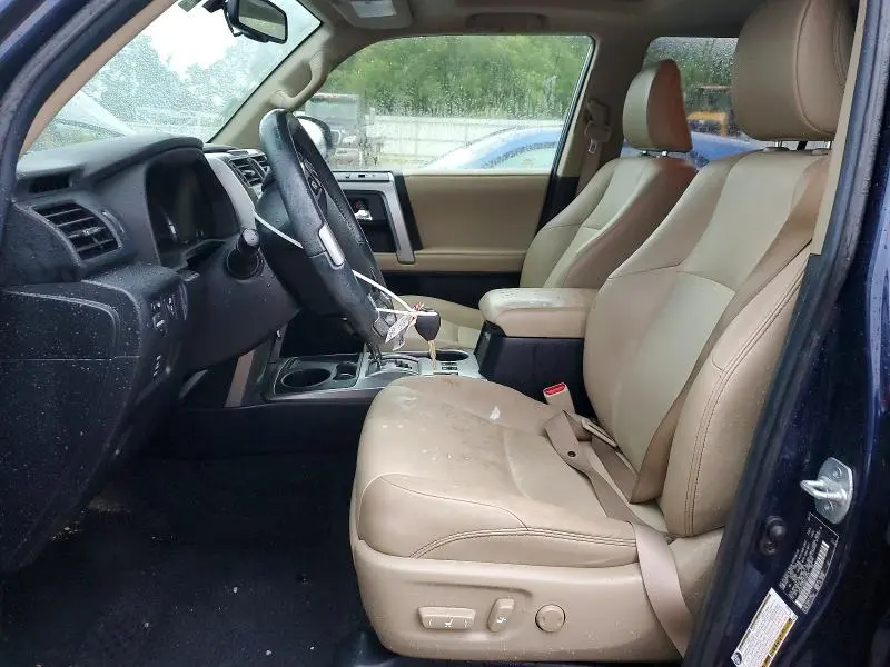 2017 TOYOTA 4 RUNNER   
