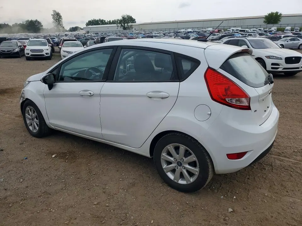 2013 FORD FIESTA SE  