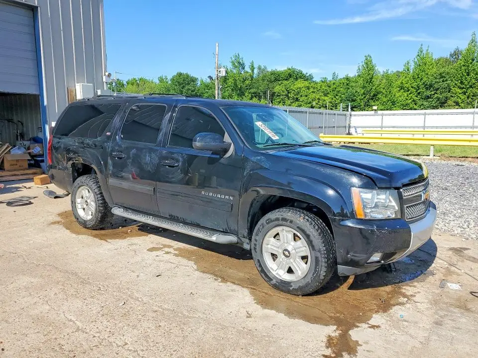 2012 CHEVROLET SUBURBAN K1500 LT  