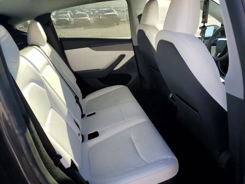 2026 TESLA MODEL Y   