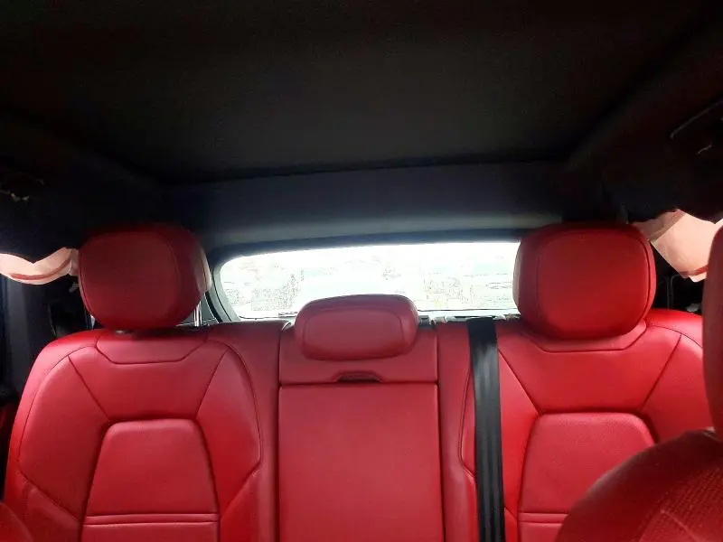 2021 PORSCHE CAYENNE   