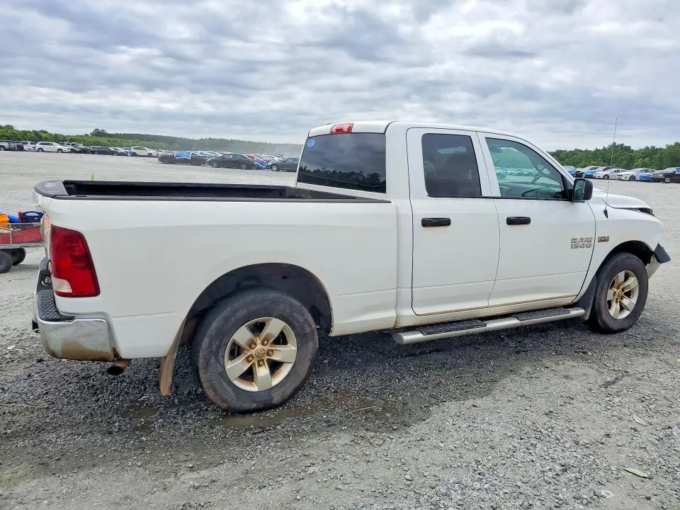 2015 RAM 1500 ST  
