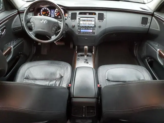 2011 HYUNDAI AZERA GLS  
