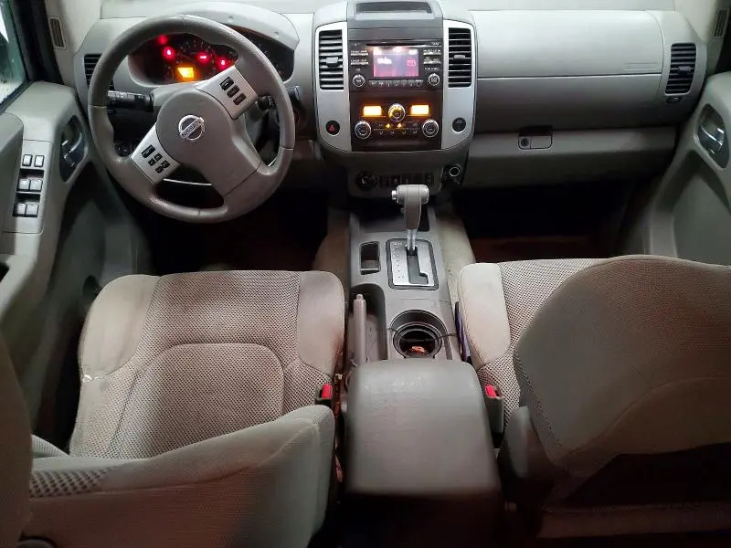 2014 NISSAN FRONTIER S  