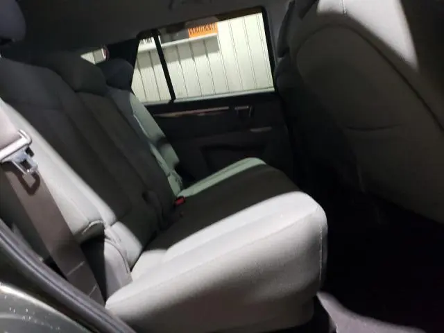 2012 HYUNDAI SANTA FE GLS  