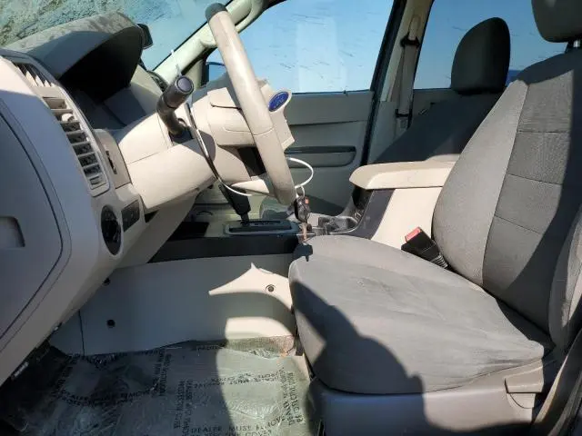 2011 FORD ESCAPE XLS  