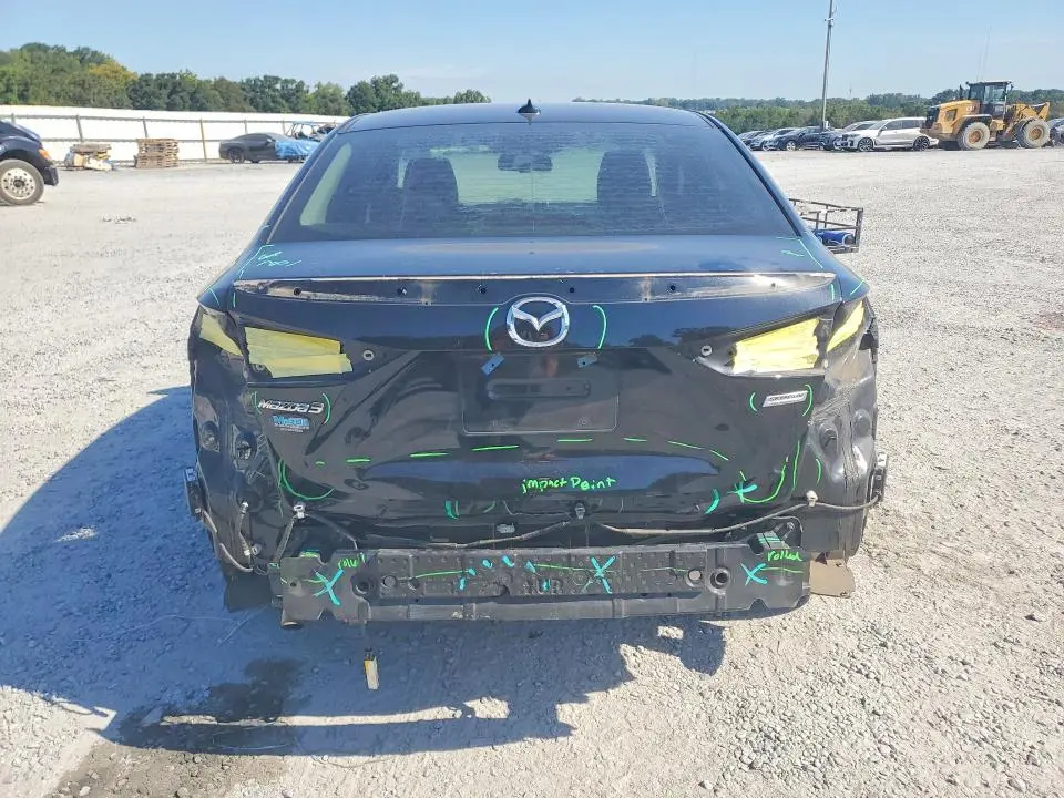 2016 MAZDA 3 TOURING  