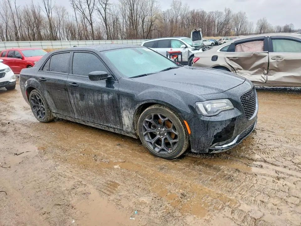 2019 CHRYSLER 300 TOURING  