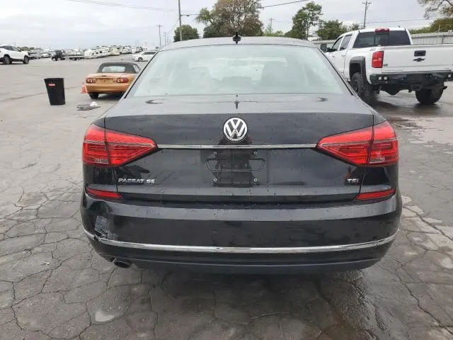 2016 VOLKSWAGEN PASSAT SE  