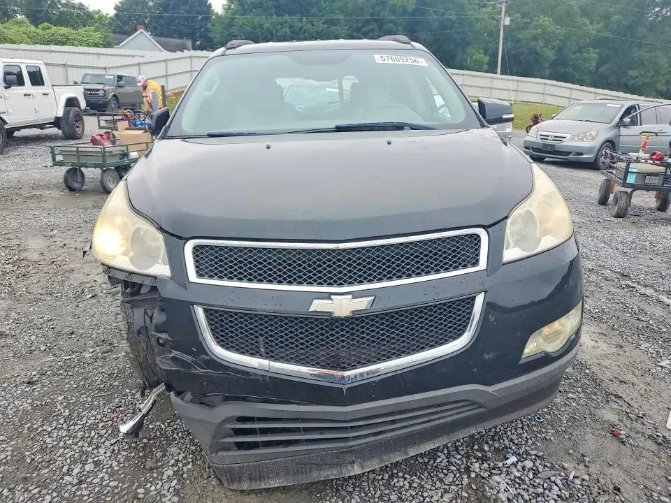 2012 CHEVROLET TRAVERSE LT  
