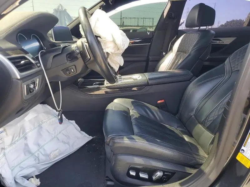2019 BMW 750 I  