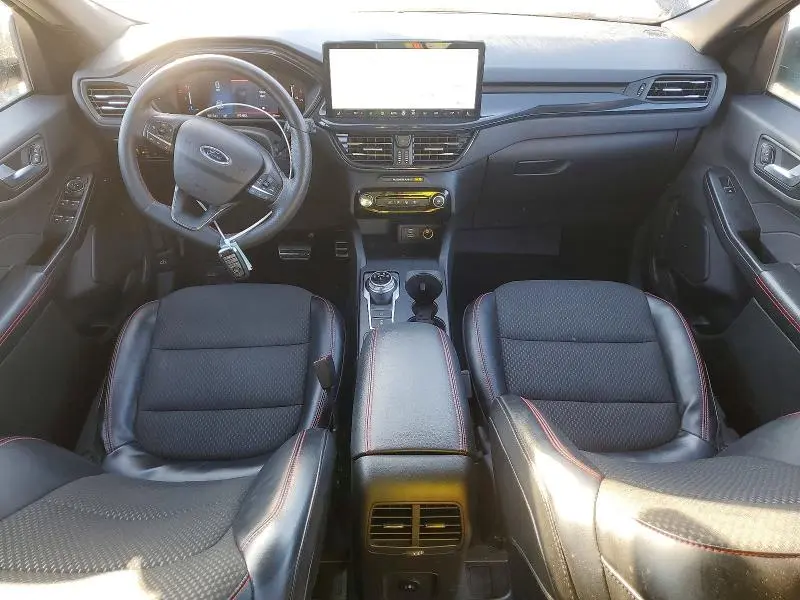 2023 FORD ESCAPE ST LINE  
