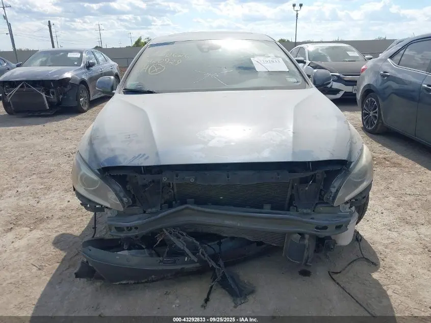 2017 VOLVO S60 T5 DYNAMIC