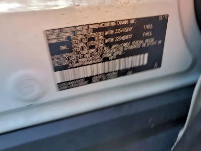 2019 TOYOTA RAV4 XLE  