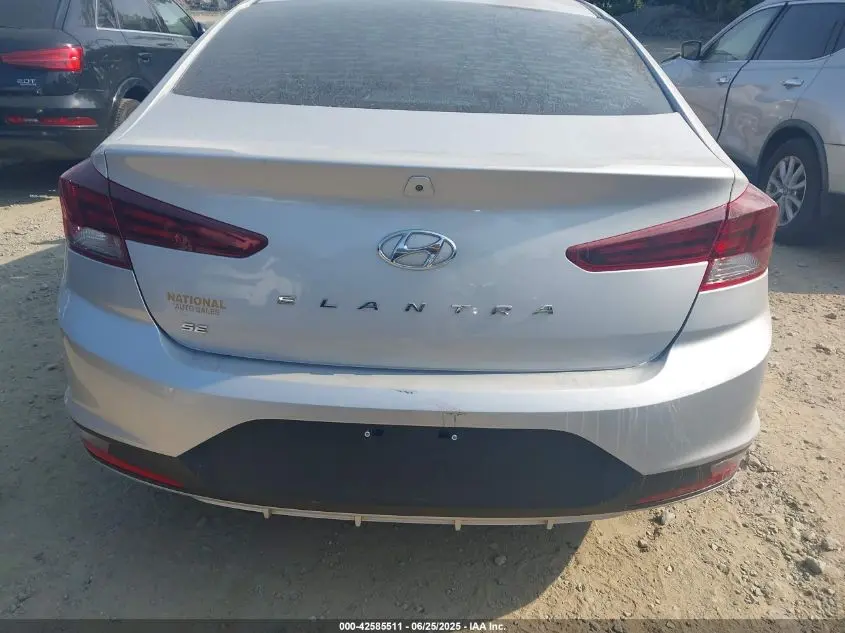2019 HYUNDAI ELANTRA SE