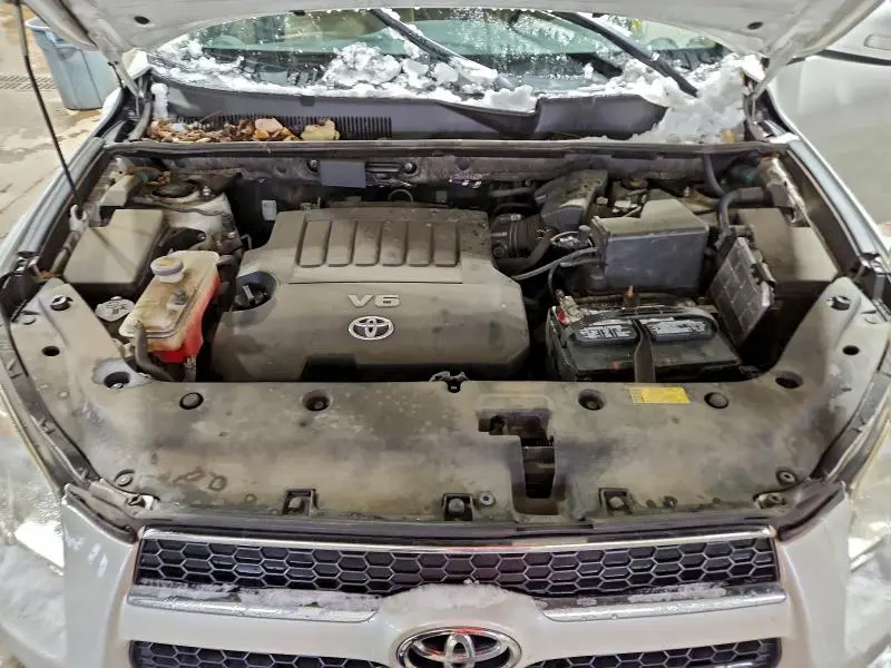 2010 TOYOTA RAV4 LIMITED  