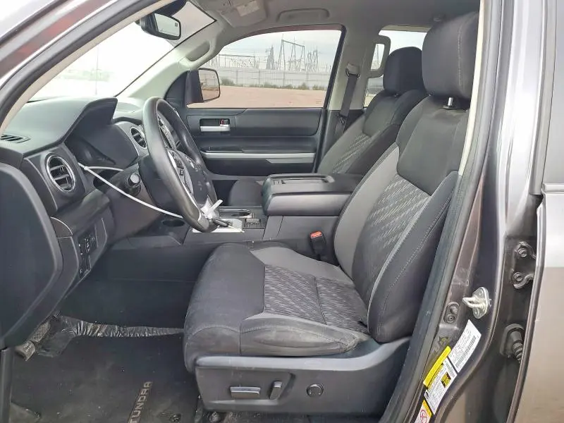 2018 TOYOTA TUNDRA DOUBLE CAB SR  