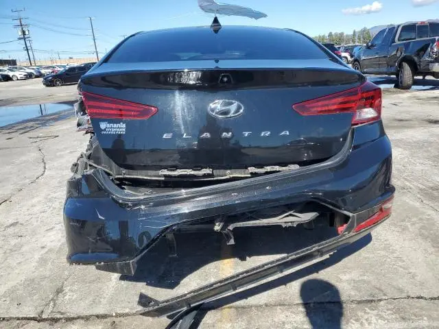 2020 HYUNDAI ELANTRA SEL  