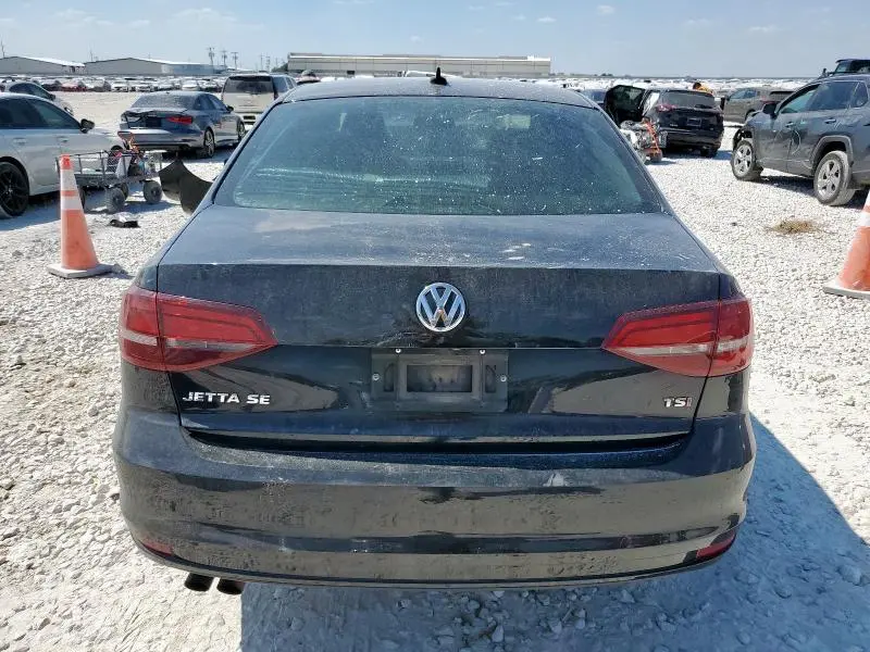 2016 VOLKSWAGEN JETTA SE