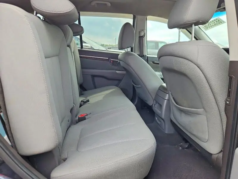 2012 HYUNDAI SANTA FE GLS  