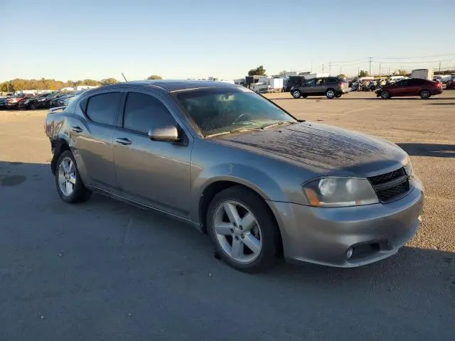 2013 DODGE AVENGER SX