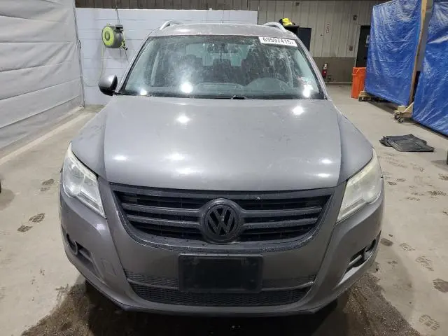 2010 VOLKSWAGEN TIGUAN SE  