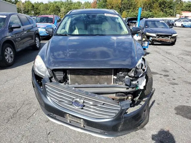 2015 VOLVO XC60 T6 PREMIER  