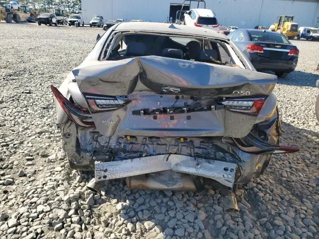 2018 INFINITI Q50 LUXE  