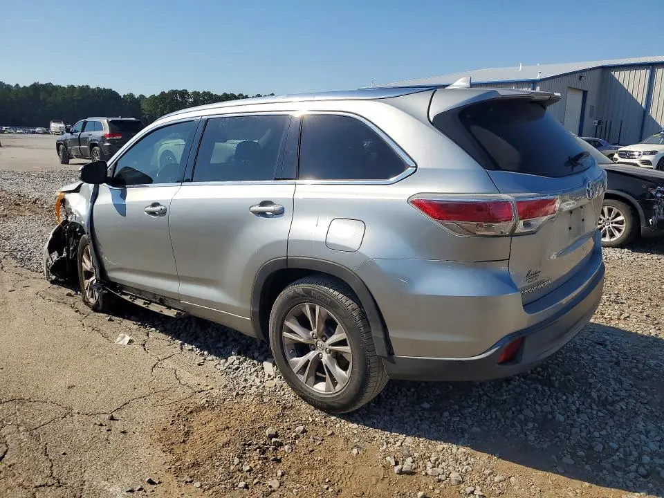 2014 TOYOTA HIGHLANDER XLE  