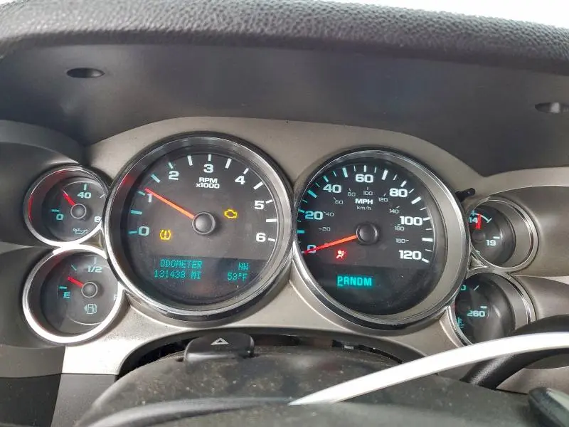 2011 CHEVROLET SILVERADO C1500 LT  