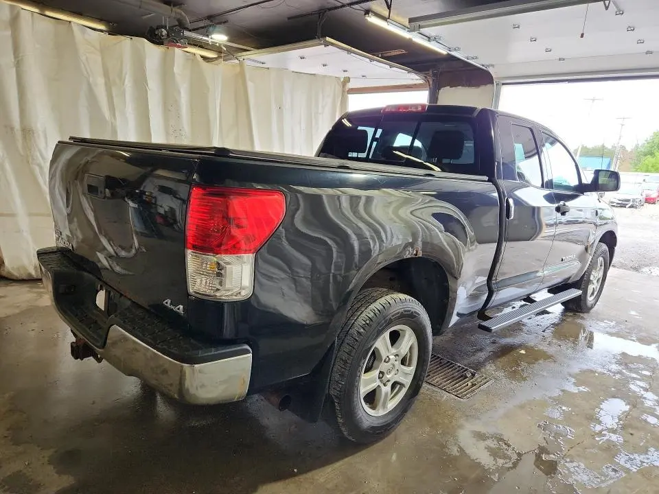 2010 TOYOTA TUNDRA DOUBLE CAB SR5  
