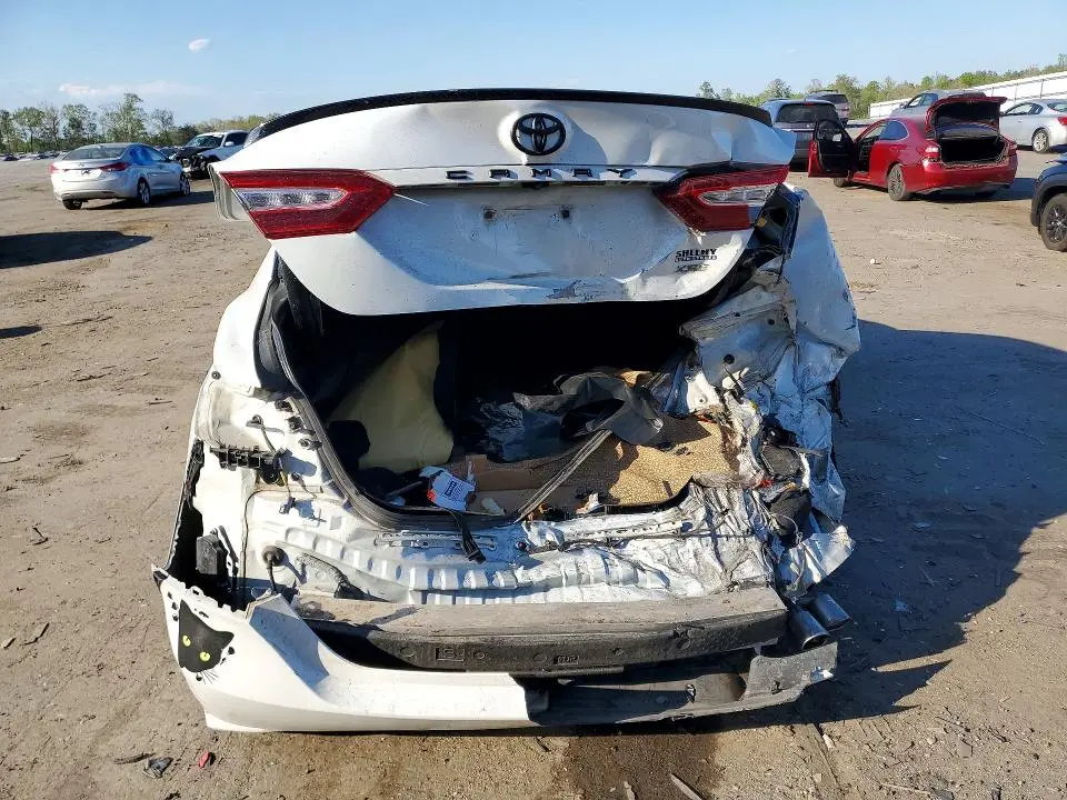 2019 TOYOTA CAMRY XSE  